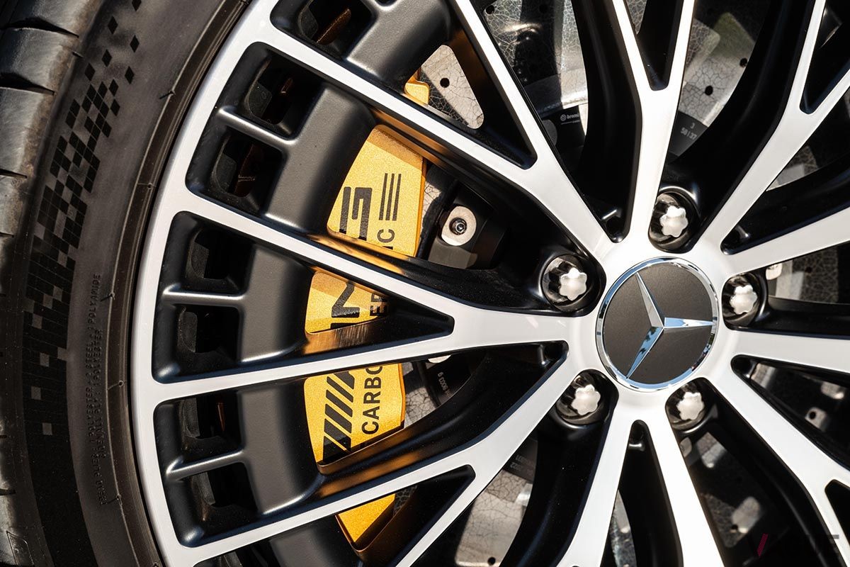 メルセデスAMG「EQE53 4MATIC+」のブレーキ