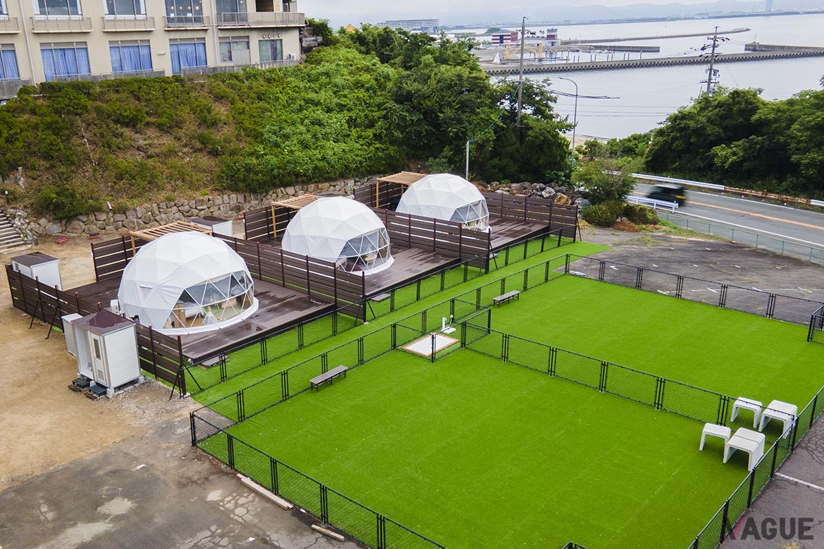 天然温泉とホテルサービスを満喫できる上、愛犬にもやさしい新感覚のグランピング施設「glampark 海陽閣」