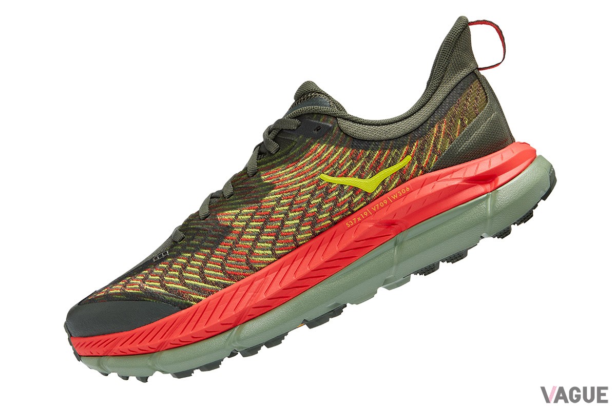 HOKAの技術を余すところなく注入し、長距離のトレイルでも高いパフォーマンスを維持できるよう設計された「MAFATE SPEED 4」