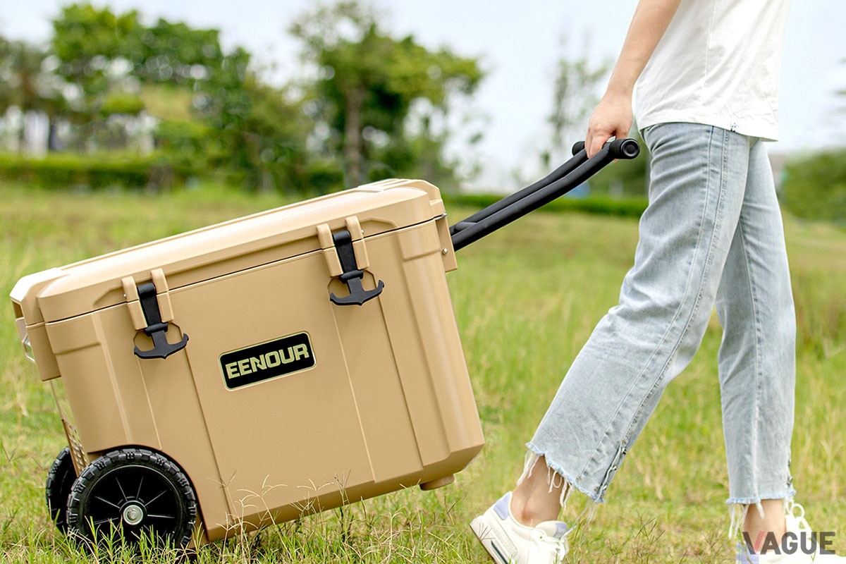 EENOUR「車載対応冷蔵庫 S32」