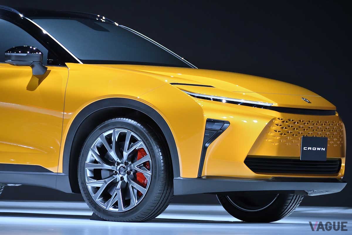 トヨタ新型「クラウン（エステート）」