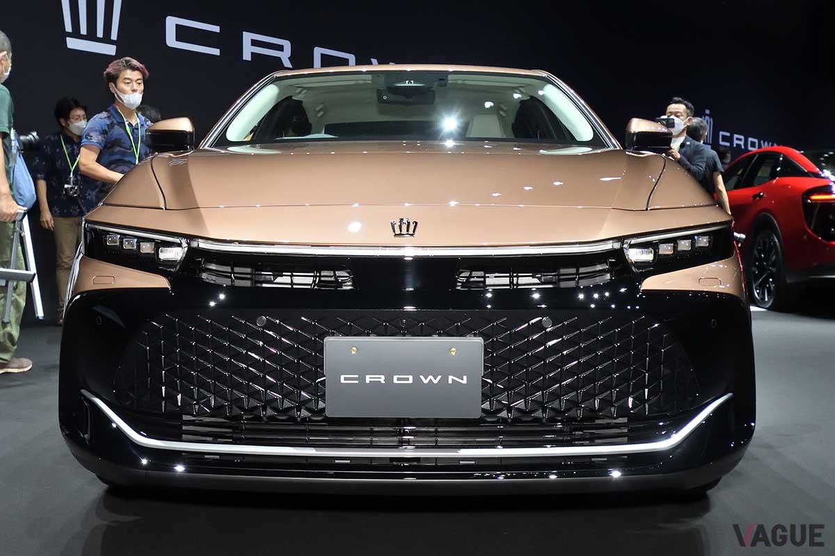 トヨタ新型「クラウン（クロスオーバー）」