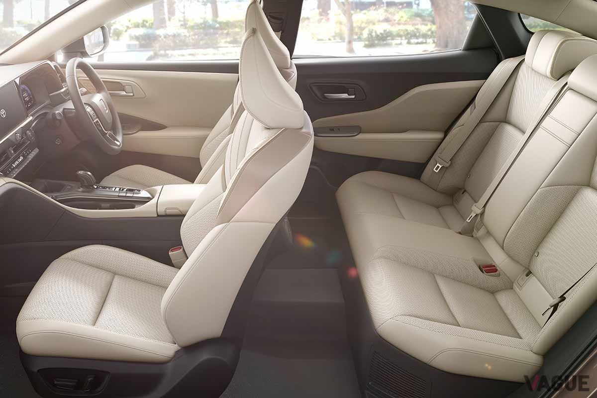 トヨタ新型「クラウン（クロスオーバー）」のインテリア