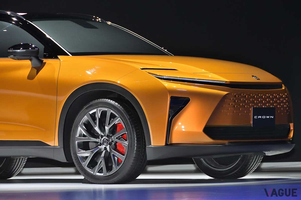 トヨタ新型「クラウン（エステート）」