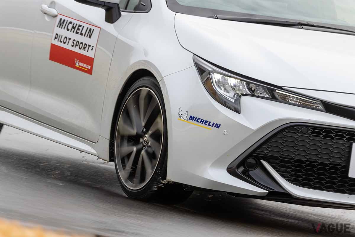 ミシュランの最新スポーツタイヤ「パイロットスポーツ5」装着車