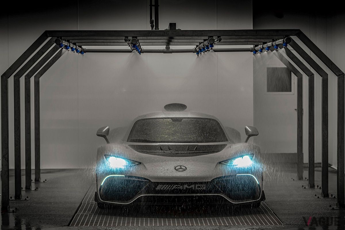 メルセデスAMG「ワン」のモンスーン雨量テスト
