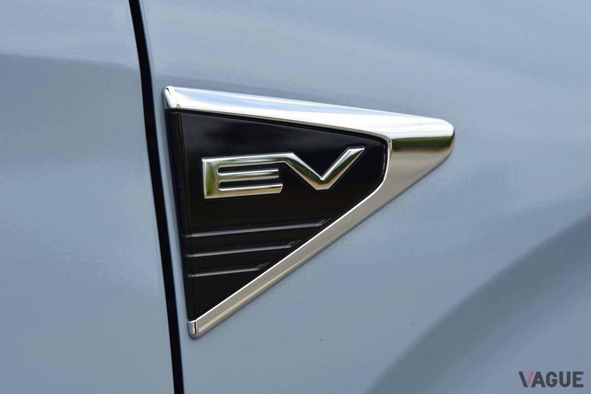 三菱新型「eKクロスEV」