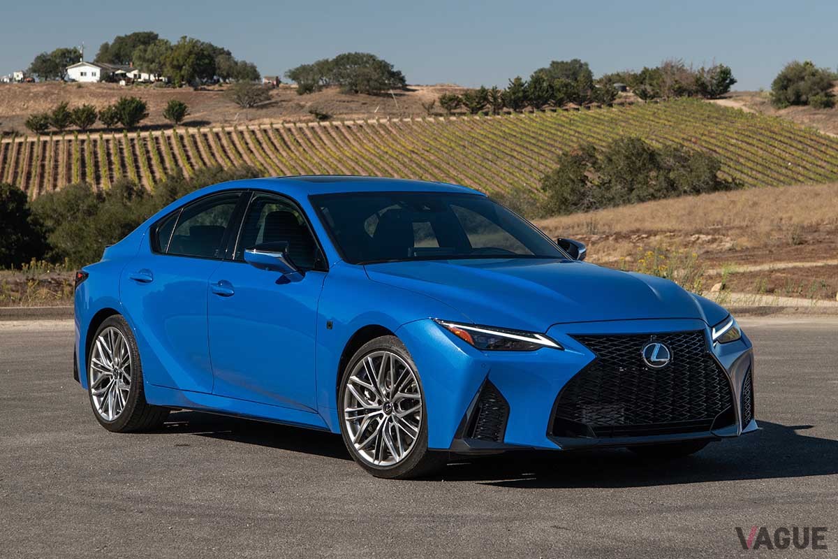 より間口が広く、それでいて走りの奥行きは深いクルマに仕上がったレクサス「IS500“F SPORT Performance”」