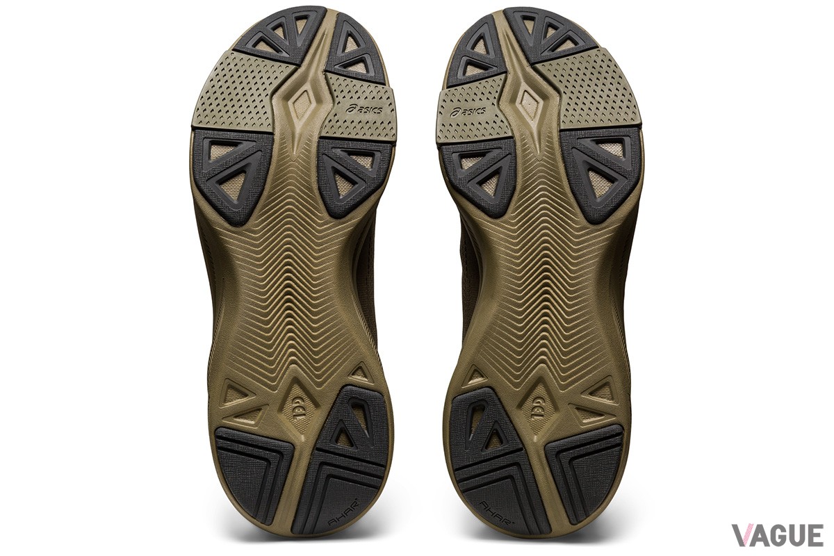 “GUIDESOLE”テクノロジーに着想を得た靴底形状により、歩行時の足首の負担を抑えながら優れた安定感と蹴り出しやすさを実現したアシックスのウォーキングシューズ「GEL-RIDEWALK LIGHT」
