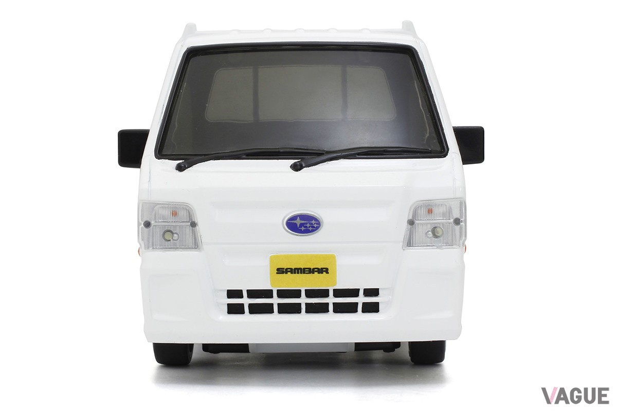 京商エッグ「ファーストミニッツ」シリーズの6代目サンバーは、実車を想起させるディテールとギミック、そして本家「ミニッツ」から継承した走りのよさが魅力のR／Cカーだ