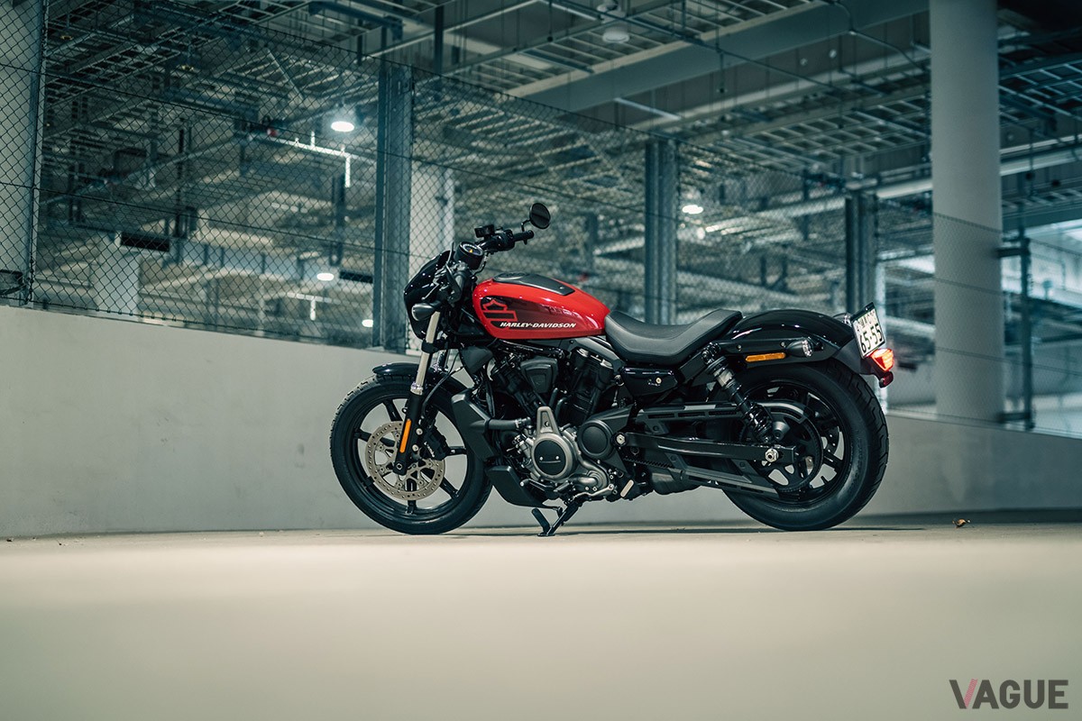 スポーティな走りとエンジンの鼓動感が魅力の名車「スポーツスター」シリーズのDNAを色濃く感じさせるハーレーダビッドソンの新作バイク「ナイトスター」