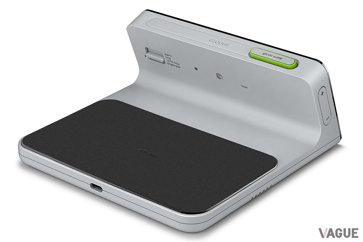 ブラウンの優れたデザイン力とイマドキの機能を兼備したデジタルクロック「BC21」に、新色のグレーが追加された