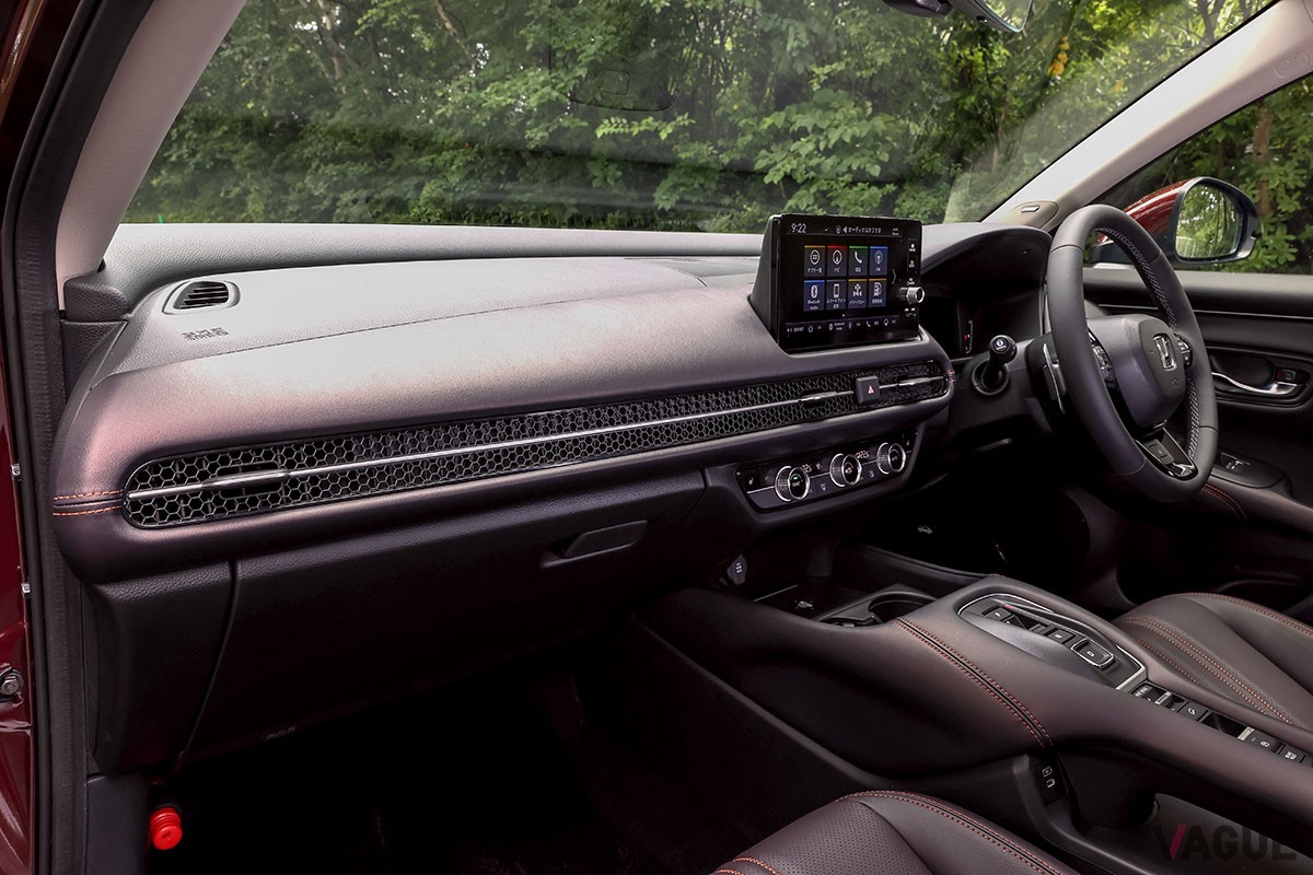 異彩を放つ存在感あるデザインが魅力的なホンダの新しいSUV「ZR-V」