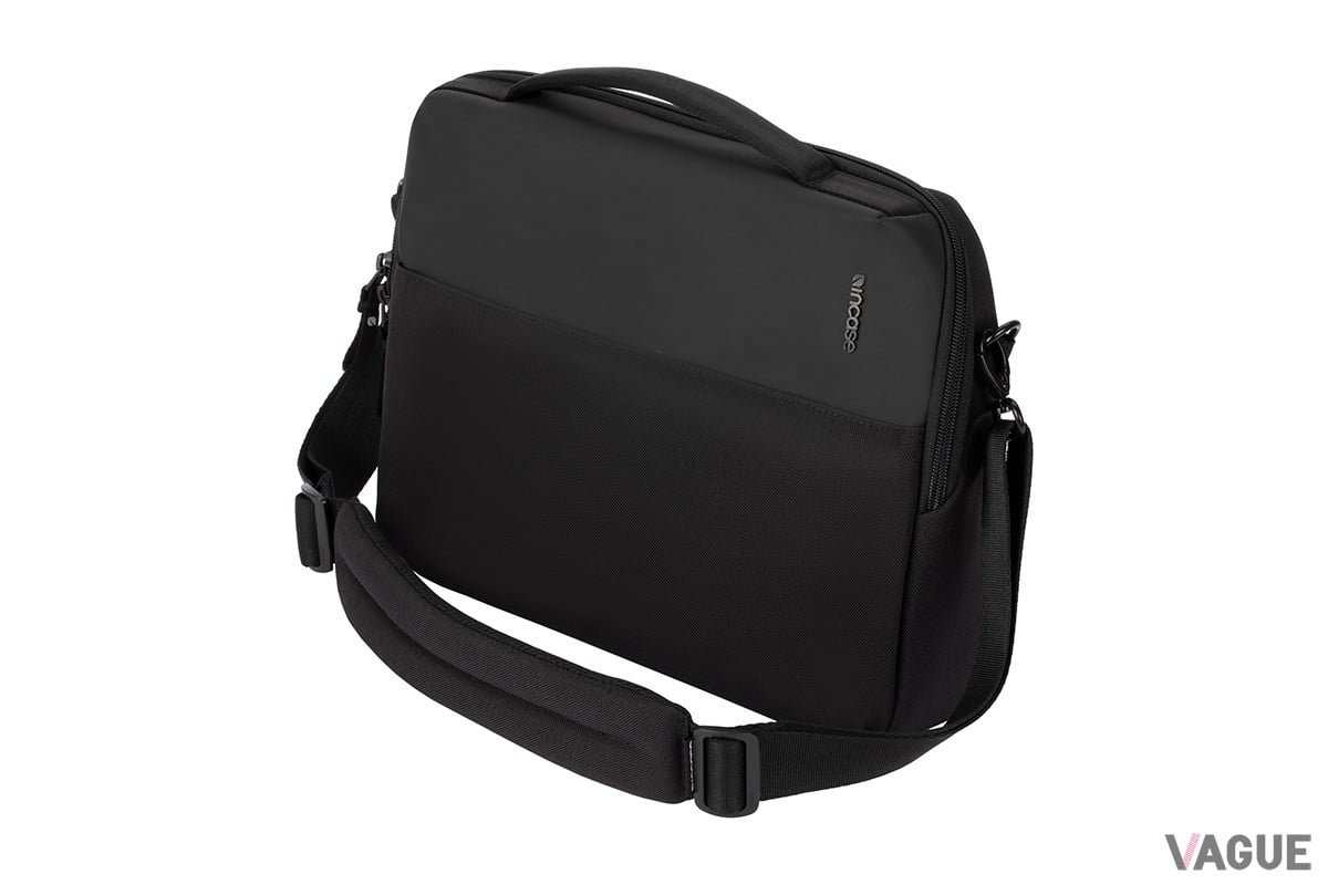 いまや仕事上で必需品となったデジタルデバイスをはじめ、仕事道具一式をスマートにまとめられるインケースの新作ブリーフケース「A.R.C. Brief」