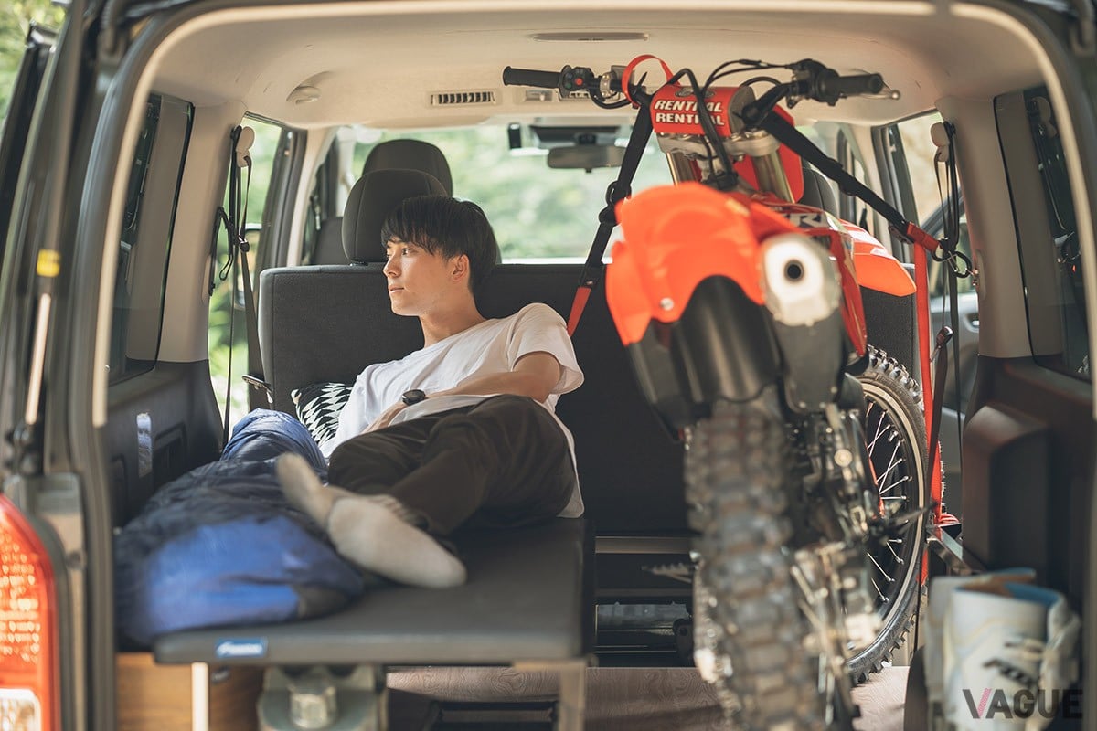 MIGRATRAIL「バン アクティビティーシリーズ」は、車中泊にもバイクにも欲張りな人たちに注目して欲しいワンボックス車向けアクセサリー