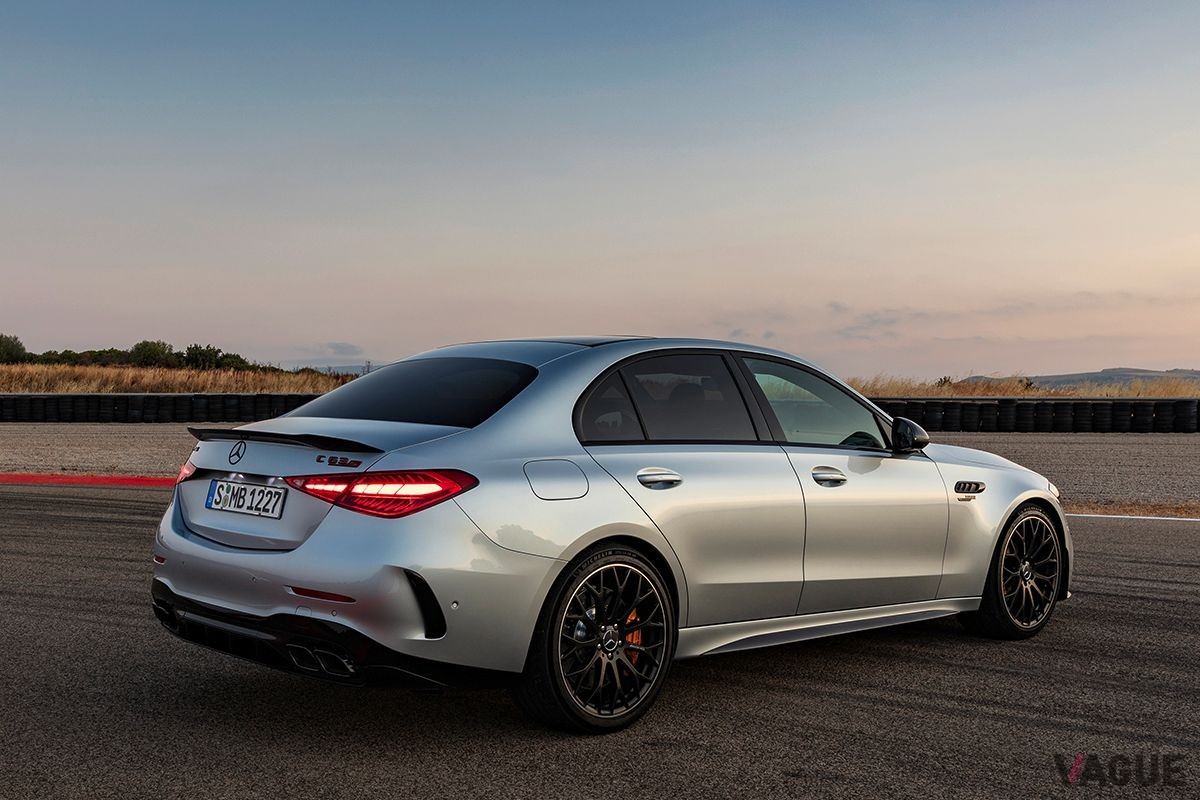 メルセデスAMG新型「C63S Eパフォーマンス」セダン