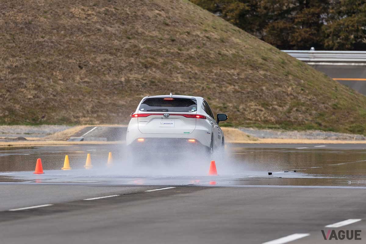 ミシュラン「プライマシーSUV＋」を装着したトヨタ「ハリアー」