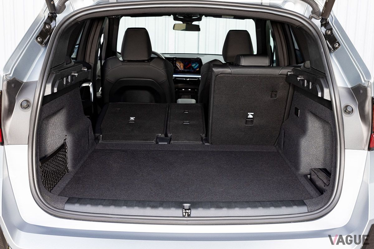 BMW新型「iX1」のインテリア