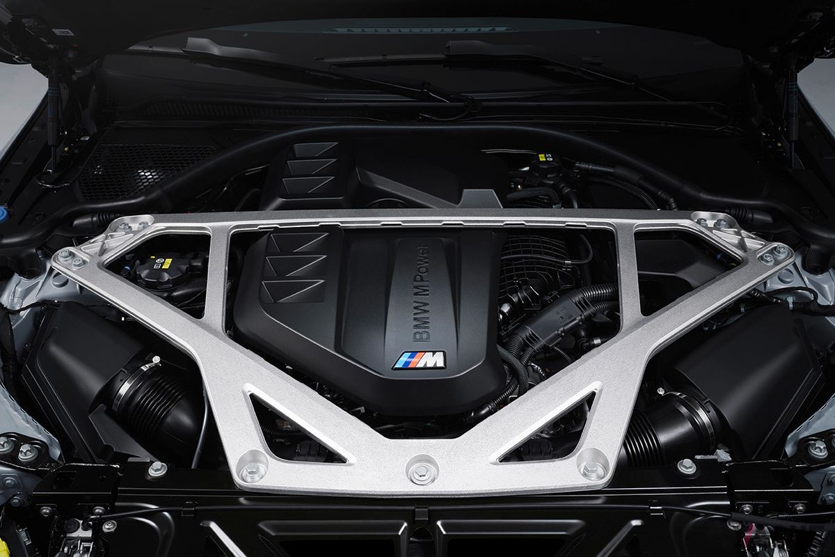 BMW「M4CSL」のエンジン