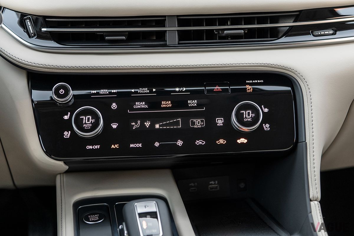 米国で登場した2023年モデルのインフィニティ新型「QX60」のインテリア