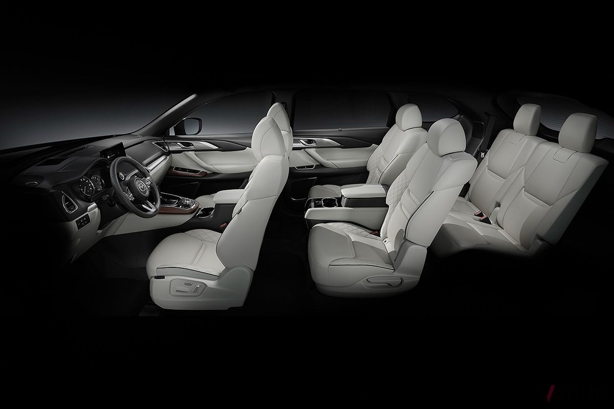 マツダ「CX-9」のインテリア