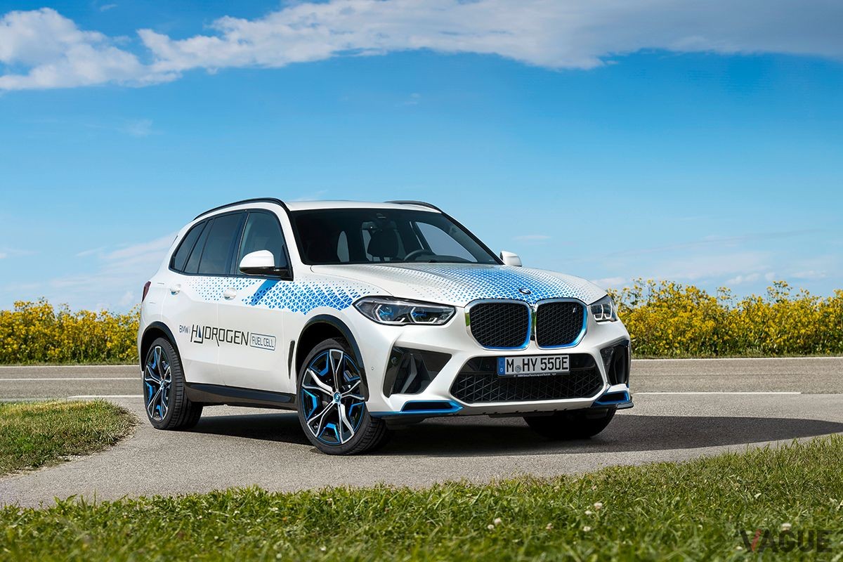 BMWの新型FCV「iX5ハイドロジェン」
