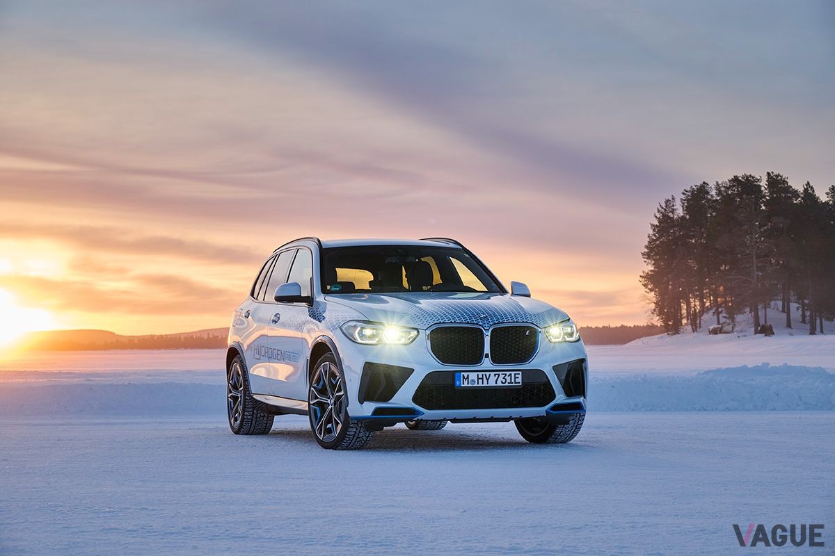 BMWの新型FCV「iX5ハイドロジェン」