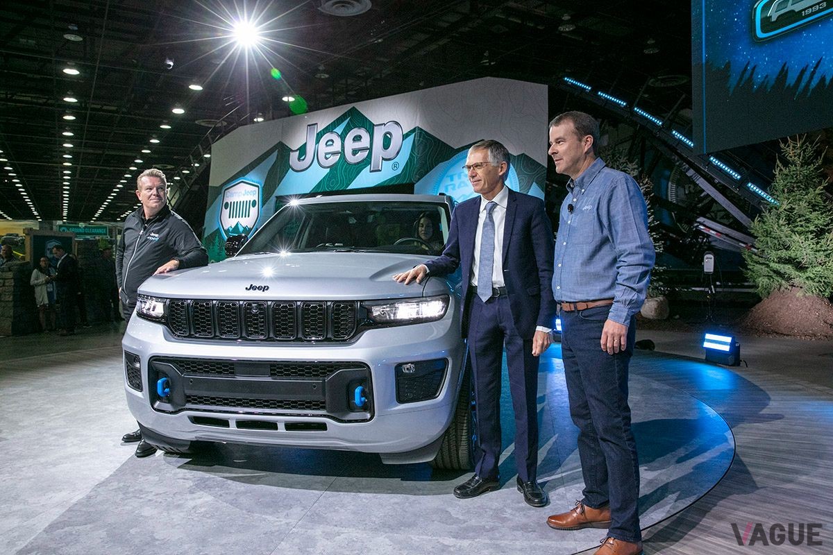 2022北米国際自動車ショー（NAIAS）でのジープ「グランドチェロキー4xe30周年記念車」発表の様子