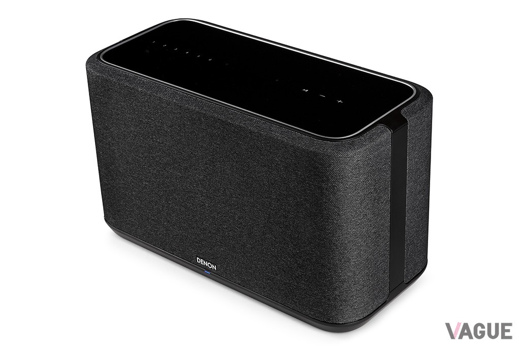 BluetoothやAirPlay 2で多彩な機器と気軽につなげられる上、デノン製の機器との連携でさらなる高音質化にも貢献する「Denon Home 350」