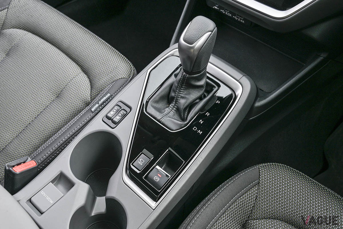 スバルの新しいクロスオーバーSUV「クロストレック」は、スペックよりも「ドライバーがどう感じるか」を重視して開発。静かで運転しやすく疲れにくい走り味を実現した