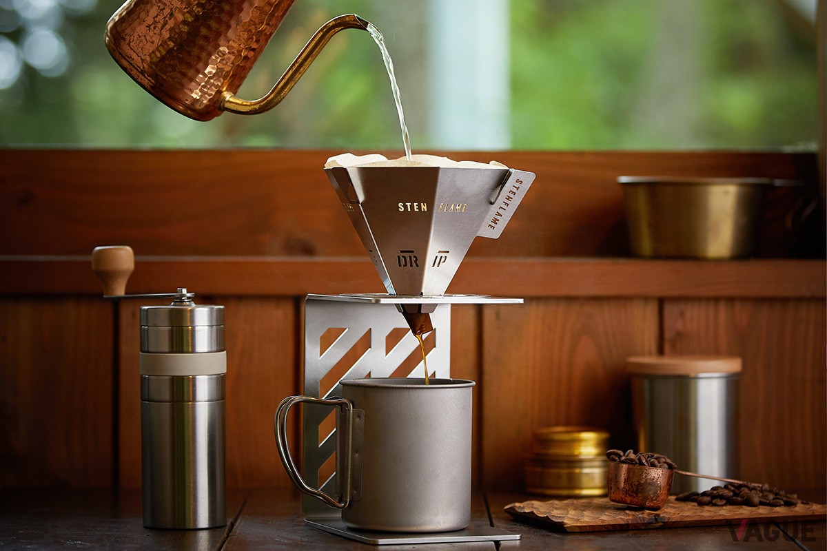 誰でも手軽に美味いコーヒーを淹れられる上にデザインにもうるわしいSTEN FLAMEの組み立て式コーヒードリッパー「STEN FLAME DRIP」と専用スタンド「STEN FLAME DRIPPERSTAND」