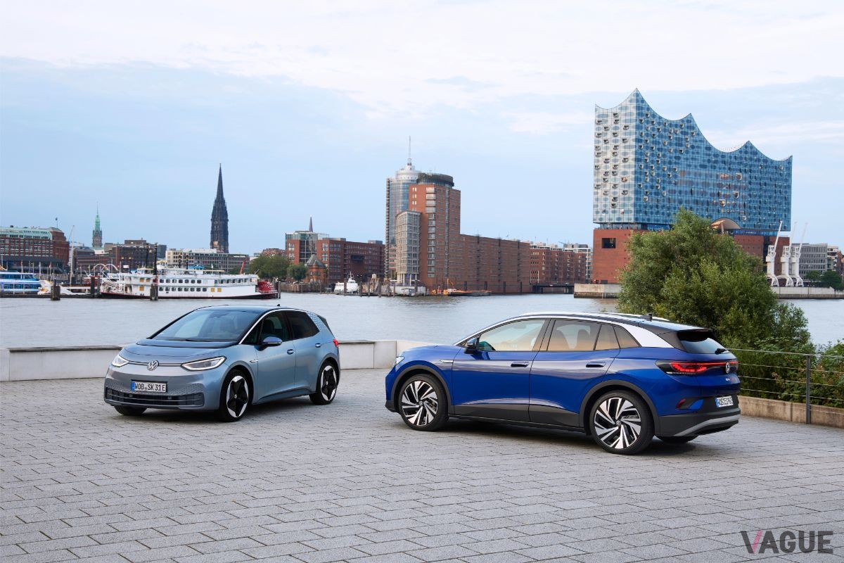 VW新型「ID.4」と「ID.3」