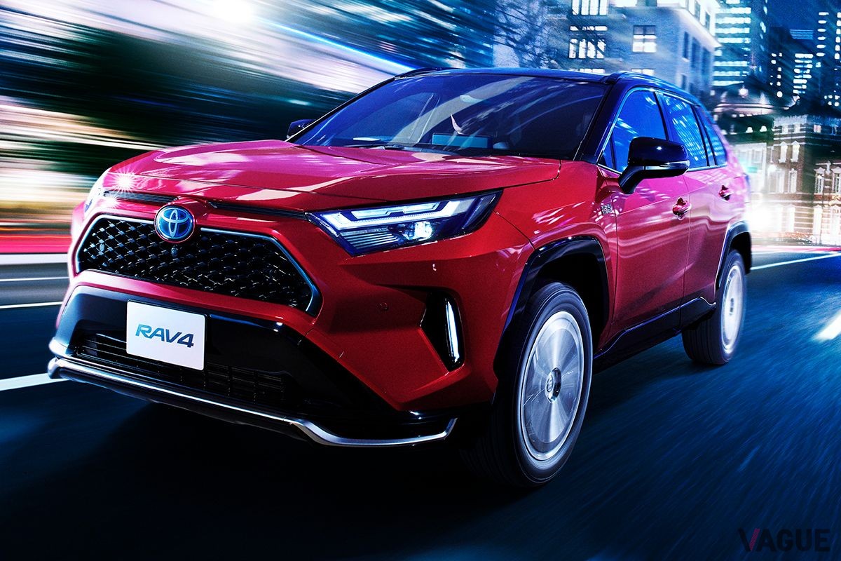 トヨタ「RAV4」Z（アティチュードブラックマイカ×エモーショナルレッド）