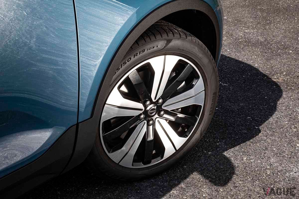 ボルボ「XC40リチャージ プラス シングルモーター」のホイール