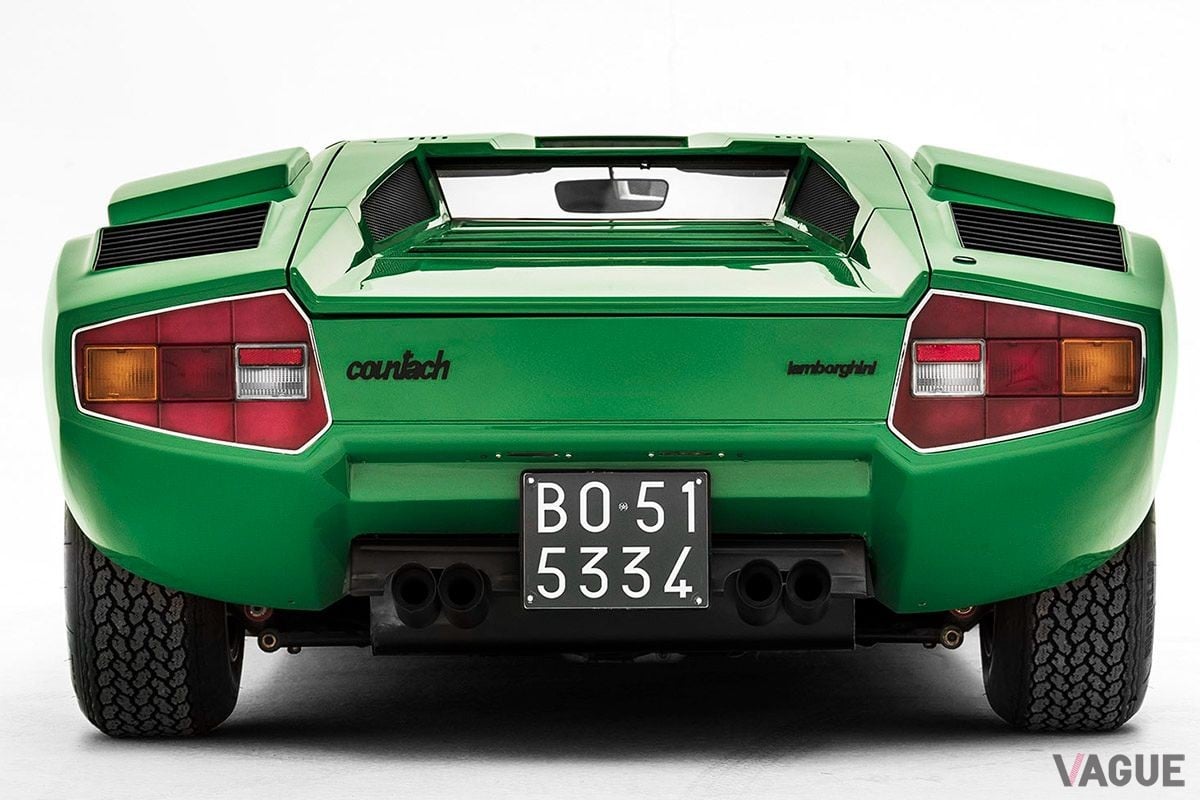 ランボルギーニ「カウンタック」。当時の少年たちの一番の憧れのクルマだった