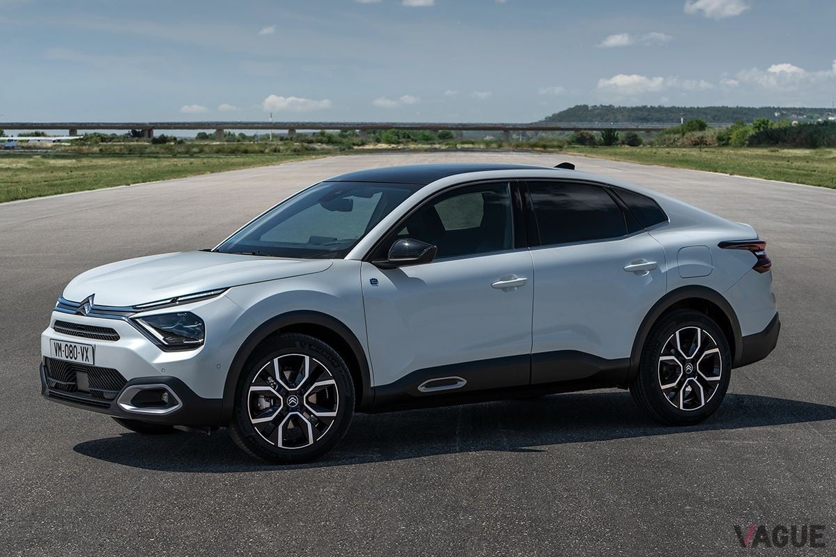 欧州で受注が開始されたシトロエンの新型クーペSUV「C4 X」