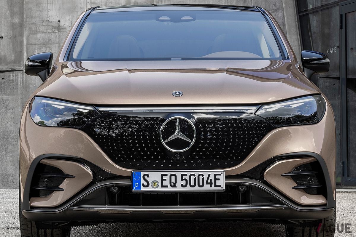 メルセデス・ベンツ新型「EQE SUV」