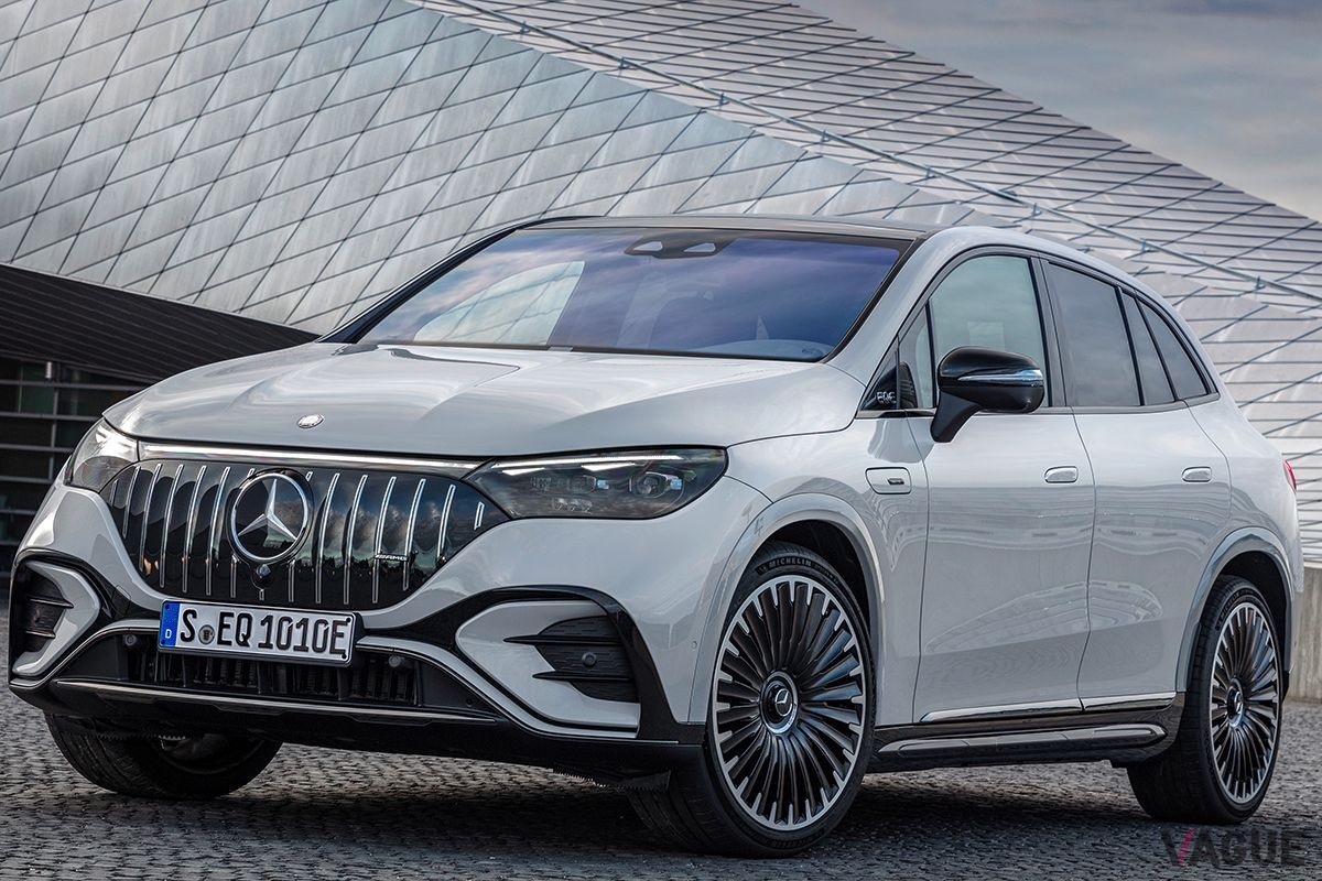 世界初公開されたメルセデスAMG「EQE SUV」