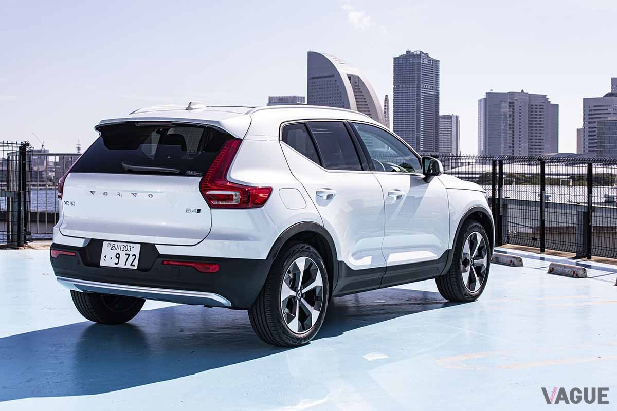 ボルボ「XC40 B4AWD」2023年モデル