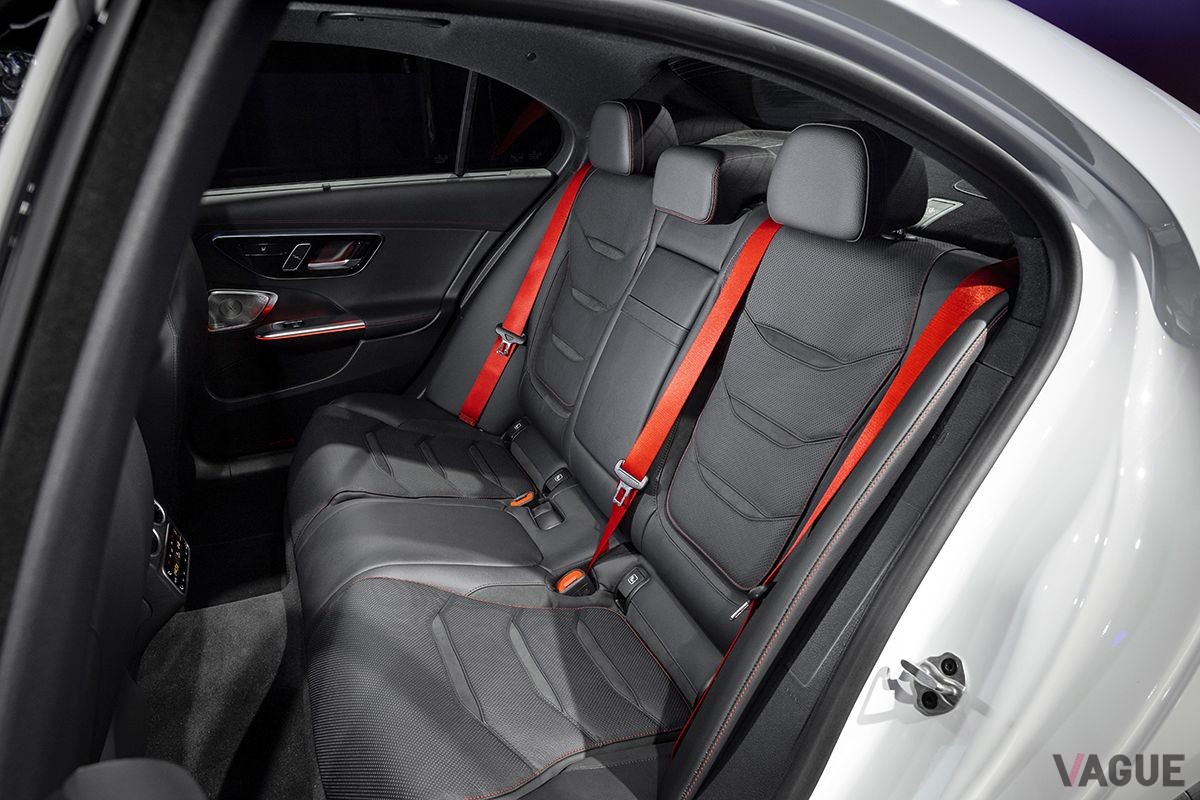 メルセデスAMG新型「C43 4MATIC」のインテリア