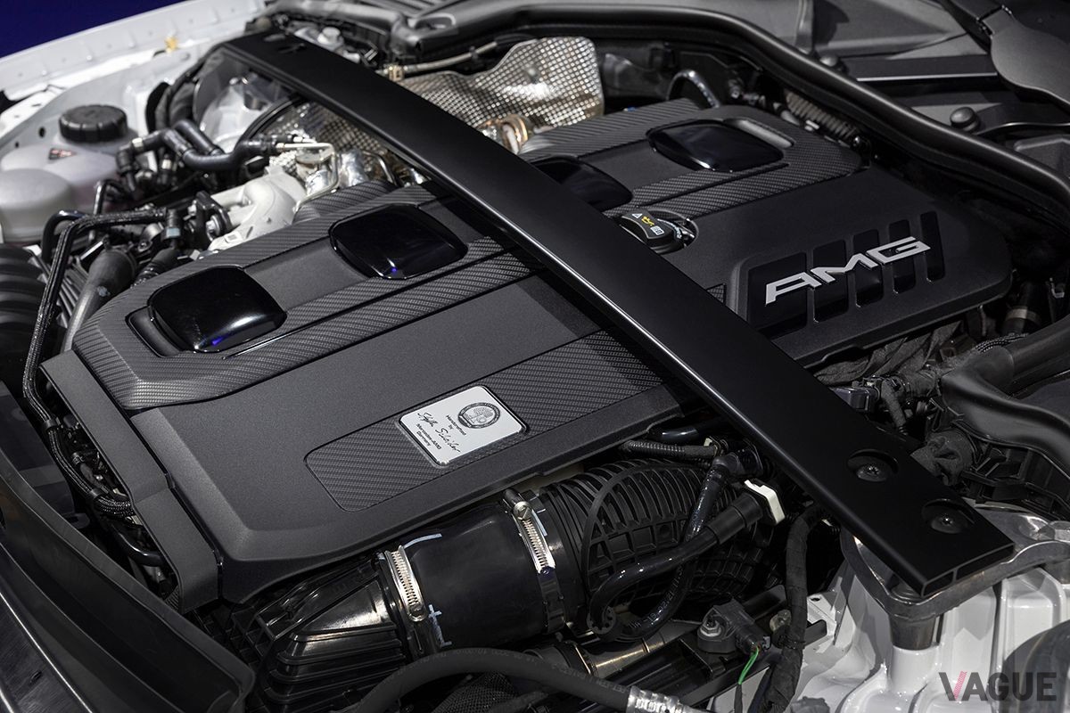 メルセデスAMG新型「C43 4MATIC」のエンジン