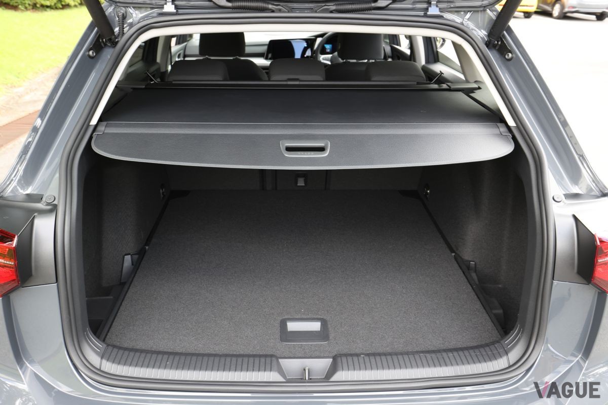 VW新型「ゴルフヴァリアント」のインテリア