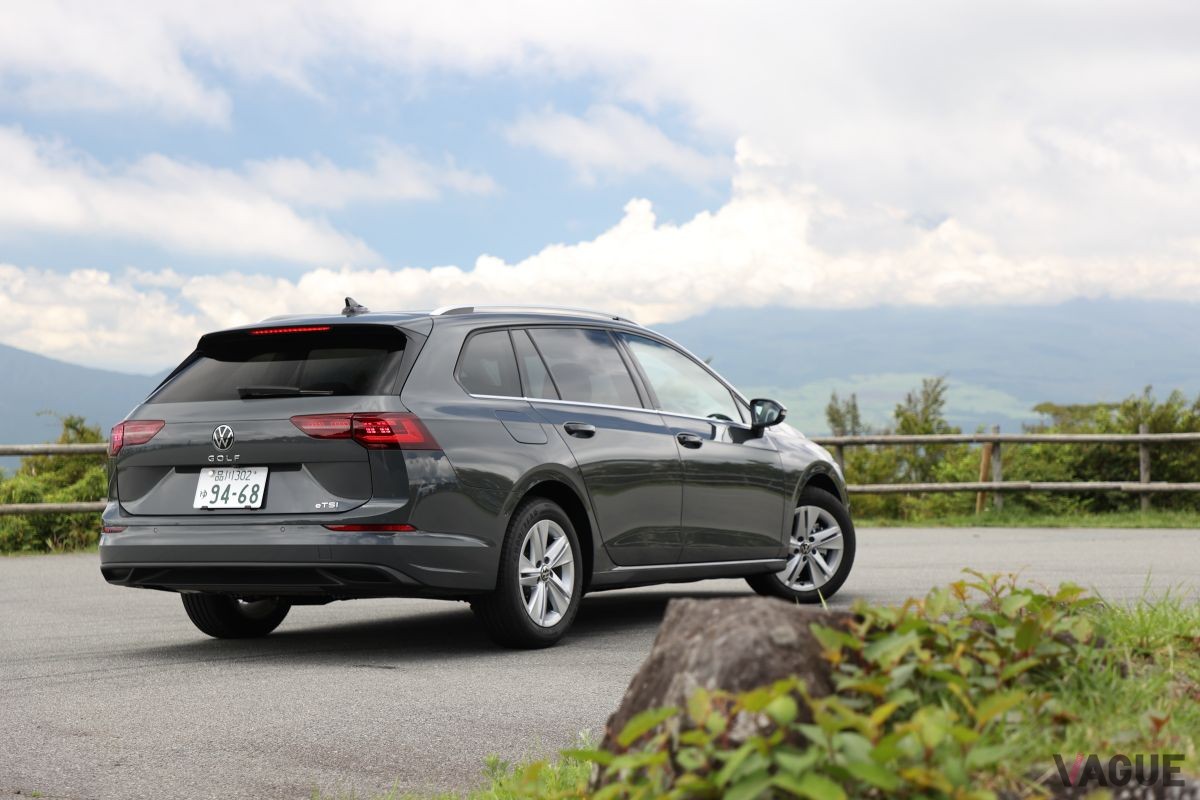 VW新型「ゴルフヴァリアント」