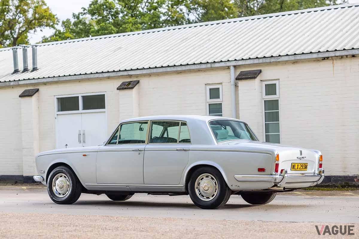 クイーンのボーカル、故フレディ・マーキュリーの愛車だった1974年製ロールス・ロイス「シルバー・シャドー」