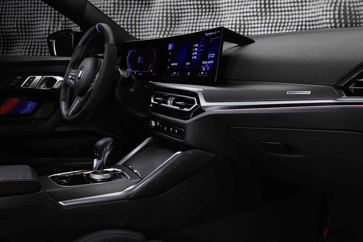 新型「M2」Mパフォーマンスパーツ装着車のインテリア