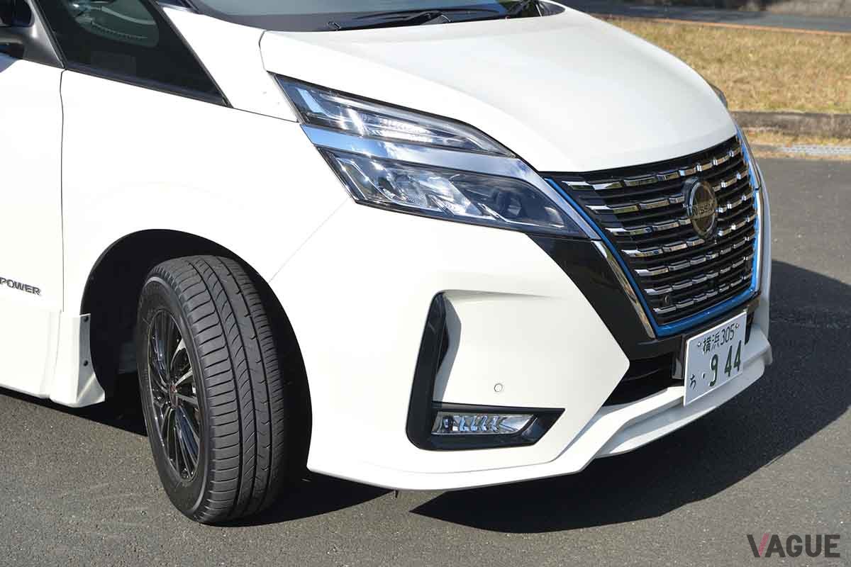 トーヨーの新ミニバン専用タイヤ「トランパスmp7」を装着したセレナ