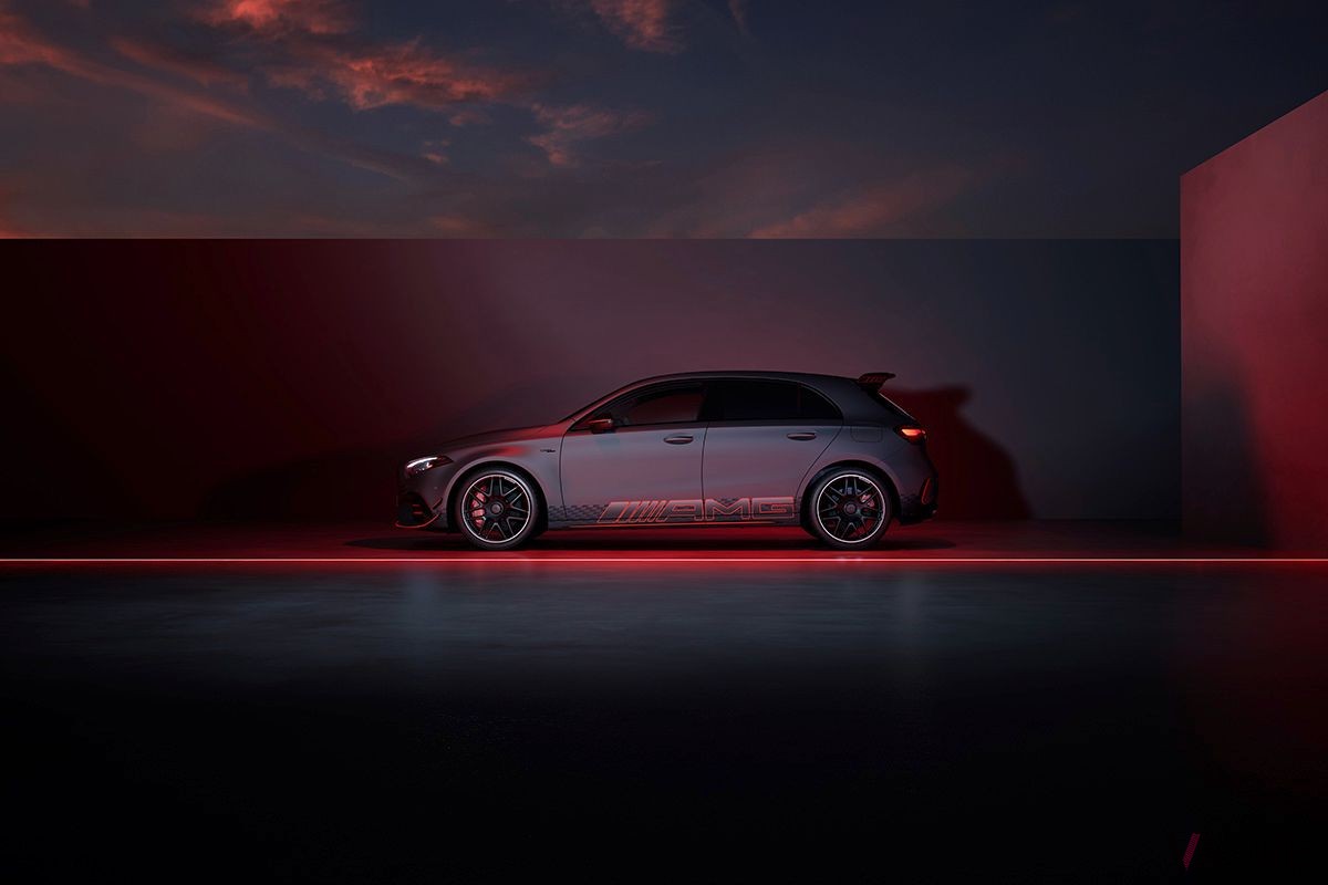 メルセデスAMG改良新型「Aクラス」