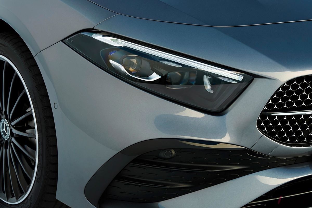 メルセデス・ベンツ改良新型「Aクラス　ハッチバック」