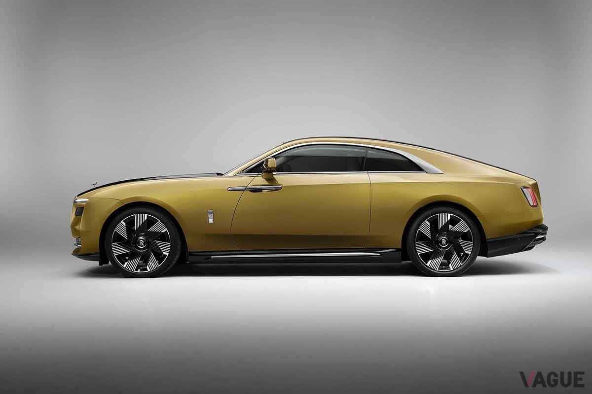 ロールス・ロイス初のEV、新型「スペクター」