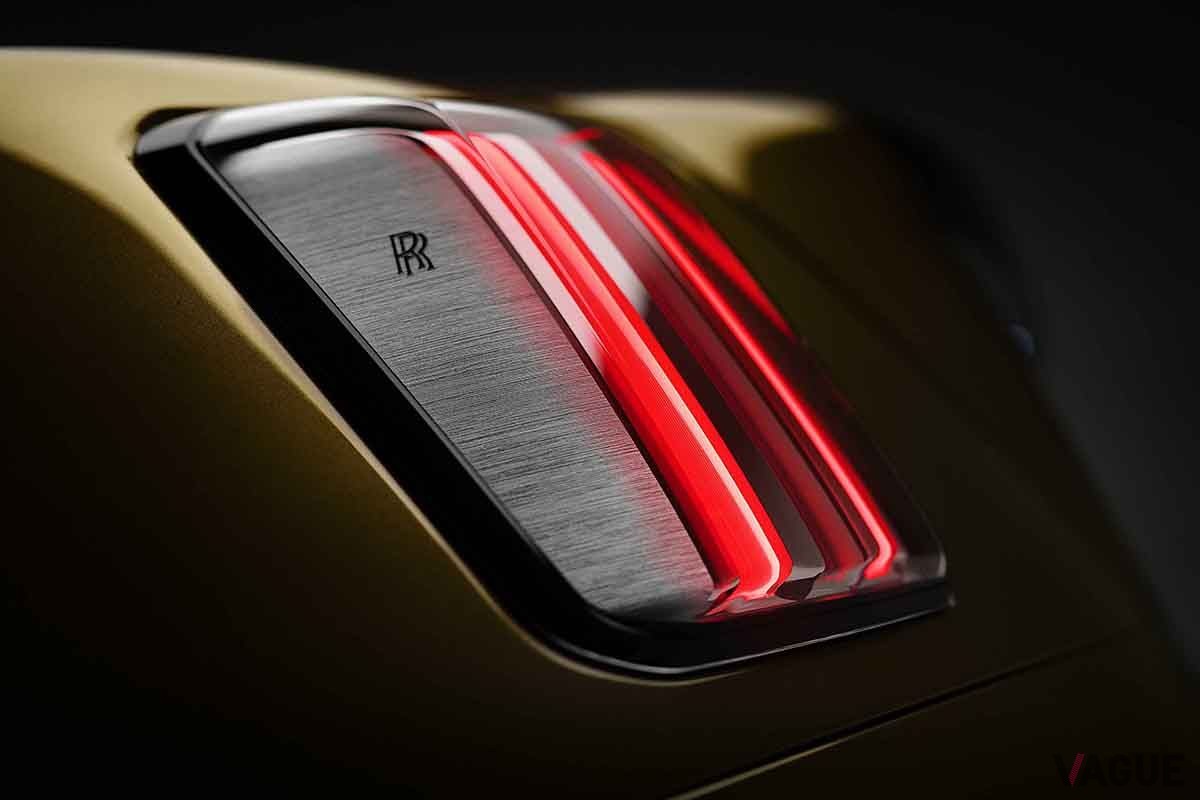 ロールス・ロイス初のEV、新型「スペクター」
